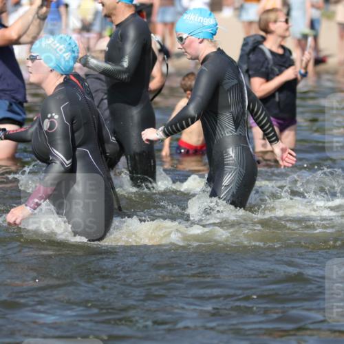 22.06.2025 - Viking Triathlon H.Heesch http://msf.ph/oto/8062845 22.06.2025 10:07:19 Schwimmen 155, 201, 202, 223, 256, 267, 273, 326, 333, 343, 421, 425, 463, 531, 607, 637 meine-sportfotos.de