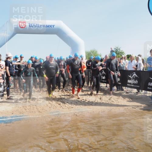 22.06.2025 - Viking Triathlon MichiJ http://msf.ph/oto/8062848 22.06.2025 10:08:21 Schwimmen 37, 48, 69, 97, 133, 140, 222, 225, 364, 403, 406, 410, 499, 518, 638 meine-sportfotos.de