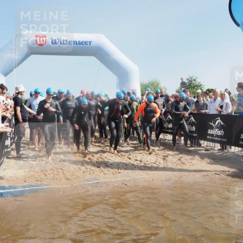 22.06.2025 - Viking Triathlon MichiJ http://msf.ph/oto/8062895 22.06.2025 10:08:26 Schwimmen 37, 48, 69, 97, 133, 140, 222, 360, 364, 472, 481, 490, 499, 518, 542 meine-sportfotos.de