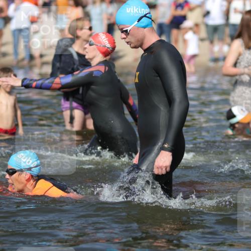 22.06.2025 - Viking Triathlon H.Heesch http://msf.ph/oto/8062898 22.06.2025 10:07:42 Schwimmen 16, 23, 102, 121, 143, 263, 270, 285, 363, 436, 476, 484, 503, 547, 615, 621, 624 meine-sportfotos.de