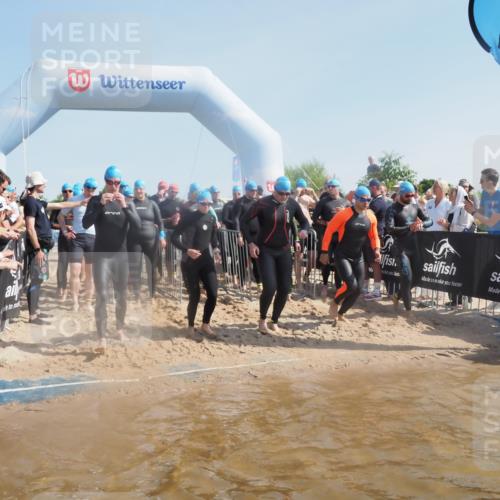 22.06.2025 - Viking Triathlon MichiJ http://msf.ph/oto/8062924 22.06.2025 10:08:27 Schwimmen 37, 48, 69, 97, 133, 140, 222, 360, 364, 472, 481, 490, 499, 518, 542 meine-sportfotos.de