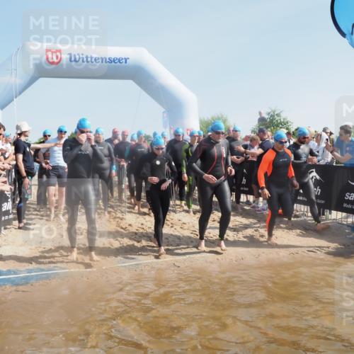 22.06.2025 - Viking Triathlon MichiJ http://msf.ph/oto/8062939 22.06.2025 10:08:27 Schwimmen 37, 48, 69, 97, 133, 140, 222, 360, 364, 472, 481, 490, 499, 518, 542 meine-sportfotos.de