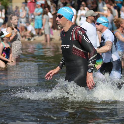 22.06.2025 - Viking Triathlon H.Heesch http://msf.ph/oto/8062948 22.06.2025 10:07:53 Schwimmen 31, 76, 95, 102, 130, 263, 292, 372, 453, 477, 503, 624, 650 meine-sportfotos.de