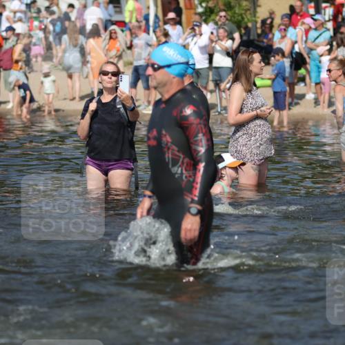22.06.2025 - Viking Triathlon H.Heesch http://msf.ph/oto/8062979 22.06.2025 10:08:08 Schwimmen 51, 106, 116, 206, 268, 308, 378, 403, 410, 412, 422, 452, 466, 480, 523, 543, 647 meine-sportfotos.de