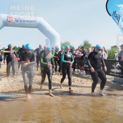 22.06.2025 - Viking Triathlon MichiJ http://msf.ph/oto/8063011 22.06.2025 10:08:36 Schwimmen 71, 136, 166, 246, 303, 305, 319, 357, 360, 459, 470, 472, 481, 490, 542 meine-sportfotos.de
