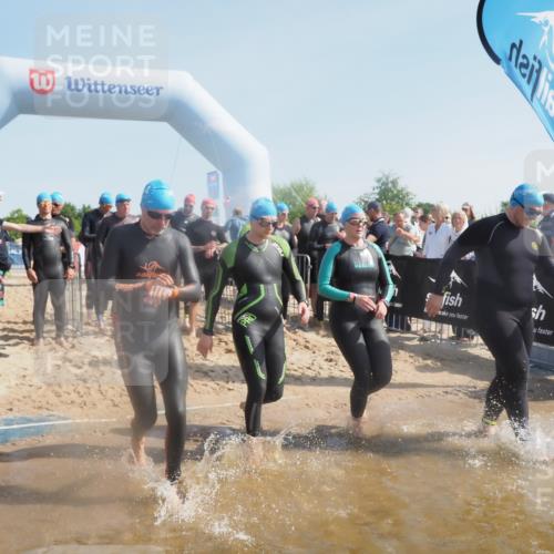 22.06.2025 - Viking Triathlon MichiJ http://msf.ph/oto/8063029 22.06.2025 10:08:37 Schwimmen 71, 136, 166, 246, 303, 305, 319, 357, 360, 459, 470, 472, 481, 490, 542 meine-sportfotos.de