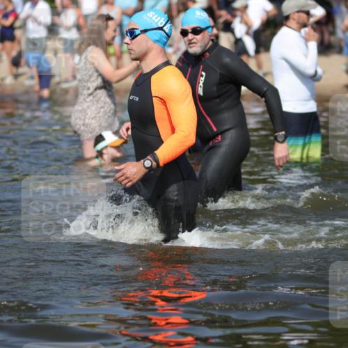22.06.2025 - Viking Triathlon H.Heesch http://msf.ph/oto/8063047 22.06.2025 10:08:36 Schwimmen 71, 136, 166, 246, 303, 305, 319, 357, 360, 459, 470, 472, 481, 490, 542 meine-sportfotos.de