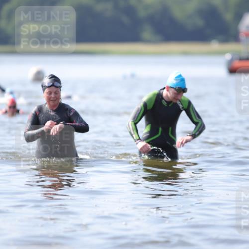 22.06.2025 - Viking Triathlon H.Heesch http://msf.ph/oto/8063075 22.06.2025 10:52:01 Schwimmen 169, 542 meine-sportfotos.de