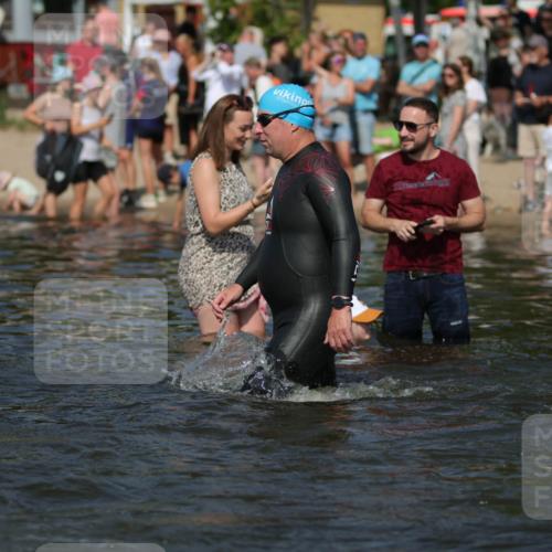 22.06.2025 - Viking Triathlon H.Heesch http://msf.ph/oto/8063076 22.06.2025 10:08:53 Schwimmen 160, 241, 356, 359, 405, 471, 483, 634, 640 meine-sportfotos.de
