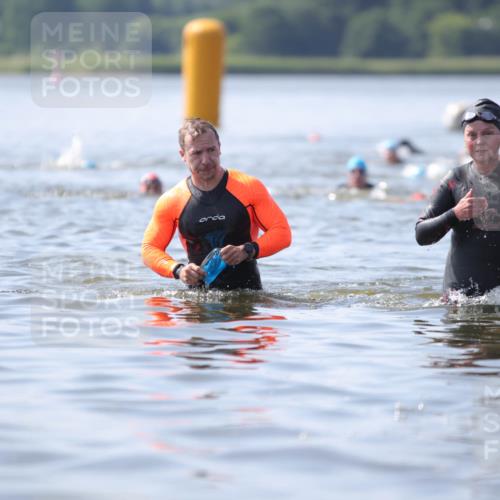 22.06.2025 - Viking Triathlon H.Heesch http://msf.ph/oto/8063078 22.06.2025 10:52:03 Schwimmen 169, 542 meine-sportfotos.de
