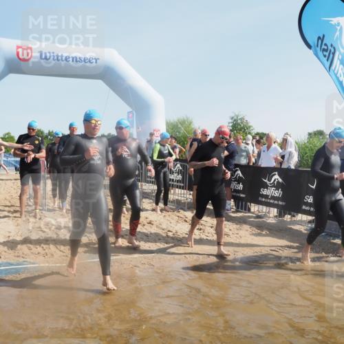 22.06.2025 - Viking Triathlon MichiJ http://msf.ph/oto/8063098 22.06.2025 10:08:41 Schwimmen 71, 136, 166, 234, 241, 246, 303, 305, 319, 356, 357, 459, 470, 471, 656 meine-sportfotos.de