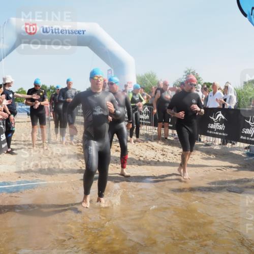 22.06.2025 - Viking Triathlon MichiJ http://msf.ph/oto/8063106 22.06.2025 10:08:41 Schwimmen 71, 136, 166, 234, 241, 246, 303, 305, 319, 356, 357, 459, 470, 471, 656 meine-sportfotos.de