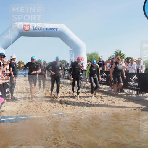 22.06.2025 - Viking Triathlon MichiJ http://msf.ph/oto/8063111 22.06.2025 10:08:45 Schwimmen 136, 160, 234, 241, 303, 305, 356, 359, 459, 470, 471, 483, 634, 640, 656 meine-sportfotos.de