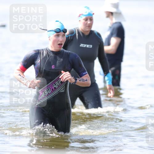 22.06.2025 - Viking Triathlon H.Heesch http://msf.ph/oto/8063155 22.06.2025 10:53:11 Schwimmen 165, 201, 319, 470, 640 meine-sportfotos.de