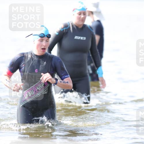 22.06.2025 - Viking Triathlon H.Heesch http://msf.ph/oto/8063157 22.06.2025 10:53:11 Schwimmen 165, 201, 319, 470, 640 meine-sportfotos.de
