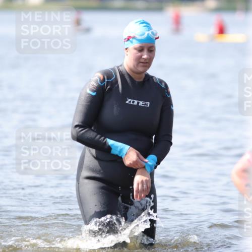 22.06.2025 - Viking Triathlon H.Heesch http://msf.ph/oto/8063161 22.06.2025 10:53:15 Schwimmen 165, 201, 241, 319, 470, 640 meine-sportfotos.de