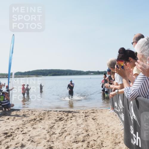 22.06.2025 - Viking Triathlon MichiJ http://msf.ph/oto/8063204 22.06.2025 10:22:49 Schwimmen 100 meine-sportfotos.de