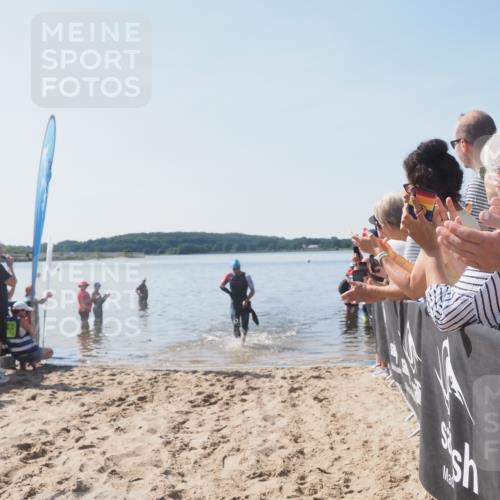 22.06.2025 - Viking Triathlon MichiJ http://msf.ph/oto/8063213 22.06.2025 10:22:50 Schwimmen 100 meine-sportfotos.de