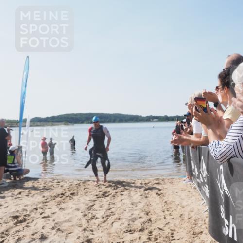 22.06.2025 - Viking Triathlon MichiJ http://msf.ph/oto/8063228 22.06.2025 10:22:52 Schwimmen 100 meine-sportfotos.de
