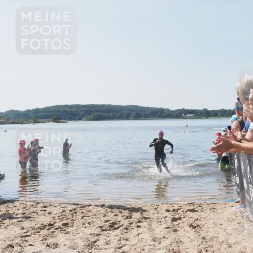 22.06.2025 - Viking Triathlon MichiJ http://msf.ph/oto/8063298 22.06.2025 10:24:12 Schwimmen 609 meine-sportfotos.de