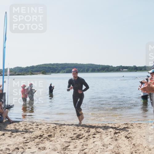 22.06.2025 - Viking Triathlon MichiJ http://msf.ph/oto/8063312 22.06.2025 10:24:14 Schwimmen 609 meine-sportfotos.de