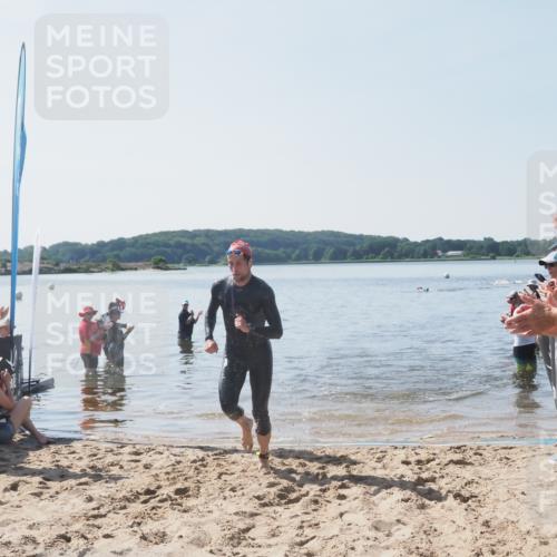 22.06.2025 - Viking Triathlon MichiJ http://msf.ph/oto/8063315 22.06.2025 10:24:15 Schwimmen 609 meine-sportfotos.de