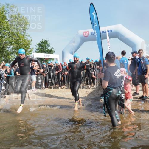 22.06.2025 - Viking Triathlon KatJ http://msf.ph/oto/8063414 22.06.2025 10:02:33 Schwimmen 78, 103, 114, 180, 188, 189, 193, 265, 283, 297, 513, 520, 532, 546, 549 meine-sportfotos.de