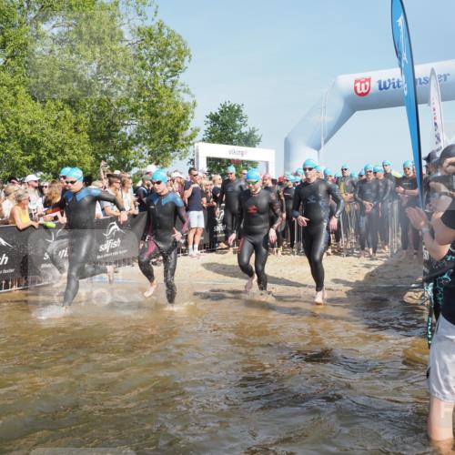 22.06.2025 - Viking Triathlon KatJ http://msf.ph/oto/8063473 22.06.2025 10:02:43 Schwimmen 98, 114, 161, 193, 264, 323, 366, 427, 429, 430, 486, 513, 546, 552 meine-sportfotos.de