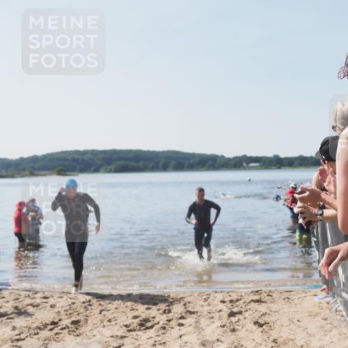 22.06.2025 - Viking Triathlon MichiJ http://msf.ph/oto/8063523 22.06.2025 10:25:07 Schwimmen 4, 521 meine-sportfotos.de
