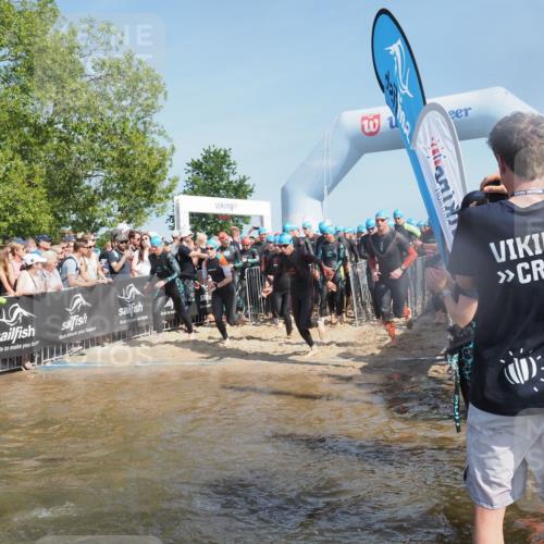22.06.2025 - Viking Triathlon KatJ http://msf.ph/oto/8063533 22.06.2025 10:02:52 Schwimmen 5, 40, 43, 98, 154, 164, 323, 340, 430, 475, 486, 548, 552, 554, 608 meine-sportfotos.de