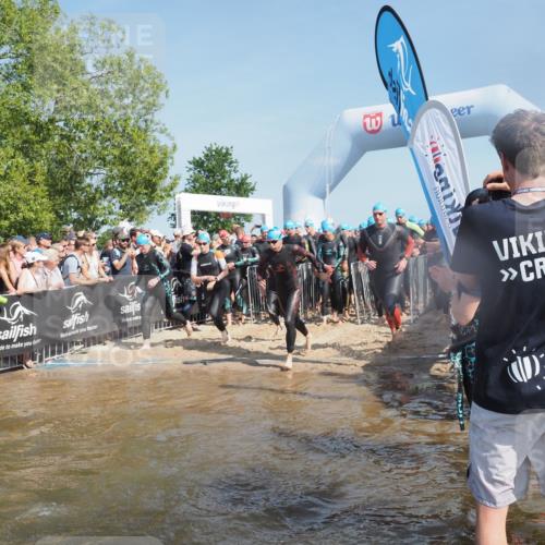 22.06.2025 - Viking Triathlon KatJ http://msf.ph/oto/8063535 22.06.2025 10:02:52 Schwimmen 5, 40, 43, 98, 154, 164, 323, 340, 430, 475, 486, 548, 552, 554, 608 meine-sportfotos.de
