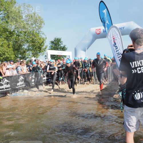 22.06.2025 - Viking Triathlon KatJ http://msf.ph/oto/8063537 22.06.2025 10:02:52 Schwimmen 5, 40, 43, 98, 154, 164, 323, 340, 430, 475, 486, 548, 552, 554, 608 meine-sportfotos.de