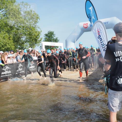 22.06.2025 - Viking Triathlon KatJ http://msf.ph/oto/8063541 22.06.2025 10:02:53 Schwimmen 5, 40, 43, 47, 98, 154, 164, 323, 340, 430, 475, 486, 548, 552, 554, 608 meine-sportfotos.de