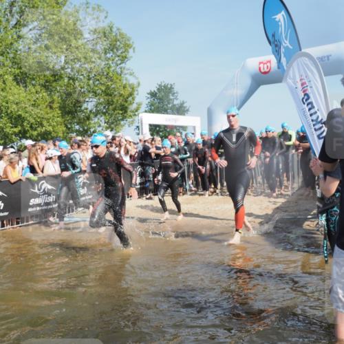 22.06.2025 - Viking Triathlon KatJ http://msf.ph/oto/8063547 22.06.2025 10:02:53 Schwimmen 5, 40, 43, 47, 98, 154, 164, 323, 340, 430, 475, 486, 548, 552, 554, 608 meine-sportfotos.de