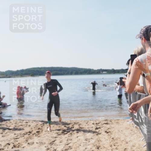 22.06.2025 - Viking Triathlon MichiJ http://msf.ph/oto/8063590 22.06.2025 10:25:33 Schwimmen 2, 420, 641 meine-sportfotos.de