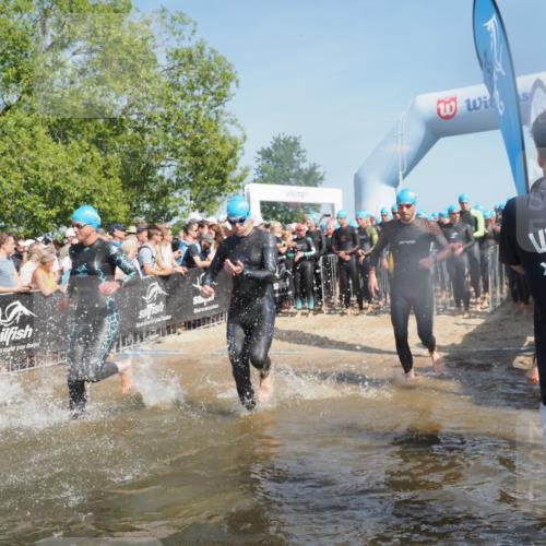 22.06.2025 - Viking Triathlon KatJ http://msf.ph/oto/8063595 22.06.2025 10:02:58 Schwimmen 5, 40, 43, 47, 101, 154, 164, 233, 340, 398, 475, 548, 554, 608, 632 meine-sportfotos.de