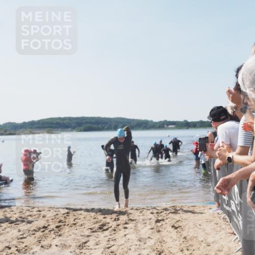 22.06.2025 - Viking Triathlon MichiJ http://msf.ph/oto/8063645 22.06.2025 10:25:45 Schwimmen 2, 10, 420, 455, 485, 544, 557 meine-sportfotos.de