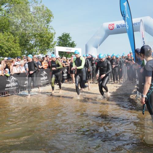 22.06.2025 - Viking Triathlon KatJ http://msf.ph/oto/8063666 22.06.2025 10:03:08 Schwimmen 101, 177, 187, 204, 208, 233, 334, 349, 398, 478, 505, 524, 602, 632 meine-sportfotos.de