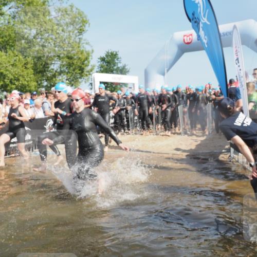 22.06.2025 - Viking Triathlon KatJ http://msf.ph/oto/8063716 22.06.2025 10:03:13 Schwimmen 20, 134, 177, 187, 204, 208, 334, 348, 349, 478, 505, 524, 602, 636, 660 meine-sportfotos.de