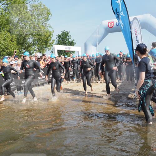 22.06.2025 - Viking Triathlon KatJ http://msf.ph/oto/8063765 22.06.2025 10:03:23 Schwimmen 20, 25, 34, 88, 89, 134, 163, 229, 251, 324, 332, 348, 540, 636, 660 meine-sportfotos.de