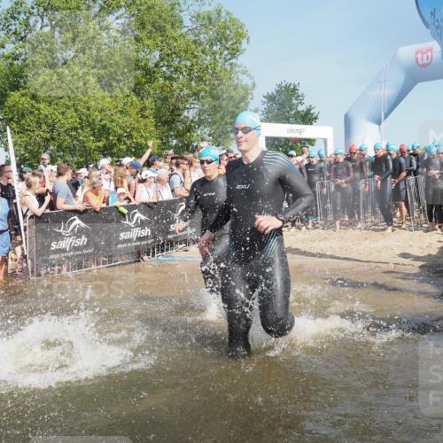 22.06.2025 - Viking Triathlon KatJ http://msf.ph/oto/8063798 22.06.2025 10:03:25 Schwimmen 25, 34, 42, 88, 89, 163, 182, 221, 229, 251, 324, 332, 454, 540, 556 meine-sportfotos.de