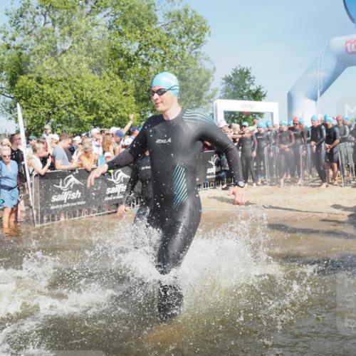 22.06.2025 - Viking Triathlon KatJ http://msf.ph/oto/8063803 22.06.2025 10:03:25 Schwimmen 25, 34, 42, 88, 89, 163, 182, 221, 229, 251, 324, 332, 454, 540, 556 meine-sportfotos.de