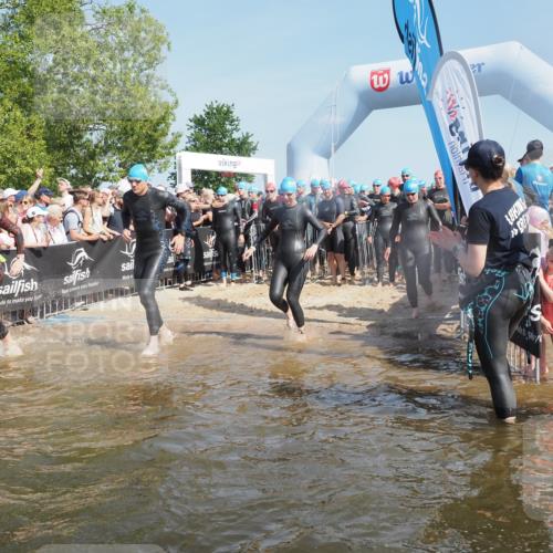 22.06.2025 - Viking Triathlon KatJ http://msf.ph/oto/8063820 22.06.2025 10:03:28 Schwimmen 25, 34, 42, 88, 89, 163, 182, 221, 229, 251, 324, 332, 454, 540, 556 meine-sportfotos.de