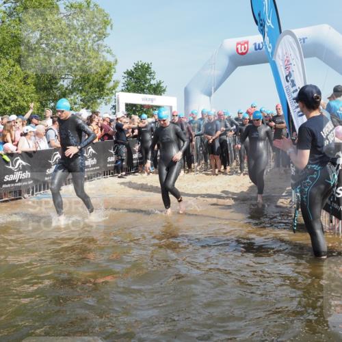 22.06.2025 - Viking Triathlon KatJ http://msf.ph/oto/8063828 22.06.2025 10:03:29 Schwimmen 25, 34, 42, 88, 89, 163, 179, 182, 221, 251, 324, 332, 454, 540, 556, 645 meine-sportfotos.de