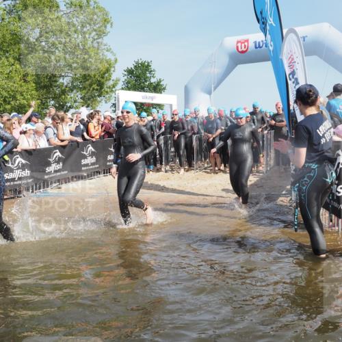 22.06.2025 - Viking Triathlon KatJ http://msf.ph/oto/8063838 22.06.2025 10:03:30 Schwimmen 25, 42, 58, 88, 179, 182, 221, 251, 324, 332, 434, 454, 556, 645, 659 meine-sportfotos.de