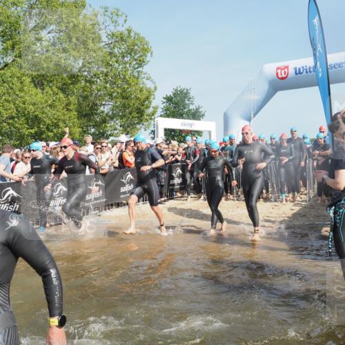 22.06.2025 - Viking Triathlon KatJ http://msf.ph/oto/8063884 22.06.2025 10:03:33 Schwimmen 25, 42, 58, 88, 179, 182, 221, 251, 324, 332, 434, 454, 556, 645, 659 meine-sportfotos.de