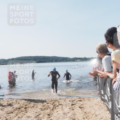 22.06.2025 - Viking Triathlon MichiJ http://msf.ph/oto/8063899 22.06.2025 10:26:19 Schwimmen 9, 526 meine-sportfotos.de