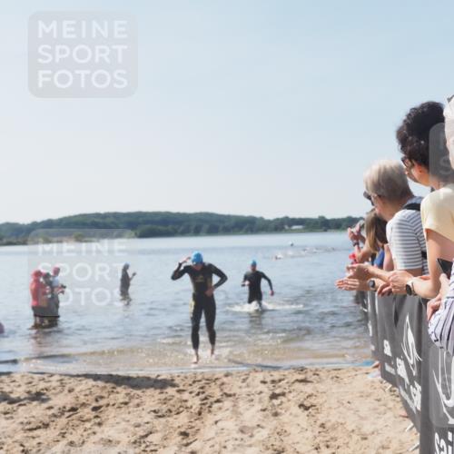 22.06.2025 - Viking Triathlon MichiJ http://msf.ph/oto/8063900 22.06.2025 10:26:19 Schwimmen 9, 526 meine-sportfotos.de