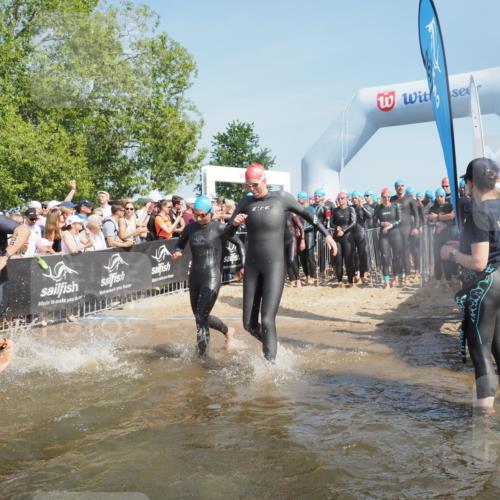 22.06.2025 - Viking Triathlon KatJ http://msf.ph/oto/8063903 22.06.2025 10:03:34 Schwimmen 42, 58, 62, 79, 148, 179, 182, 221, 324, 434, 454, 556, 619, 635, 645, 659 meine-sportfotos.de