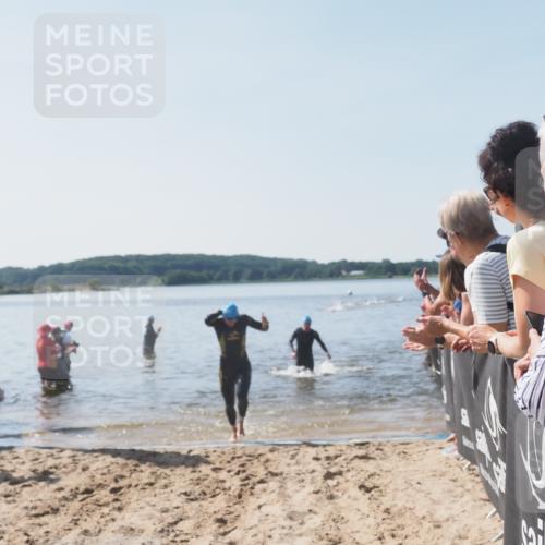 22.06.2025 - Viking Triathlon MichiJ http://msf.ph/oto/8063904 22.06.2025 10:26:20 Schwimmen 9, 526 meine-sportfotos.de